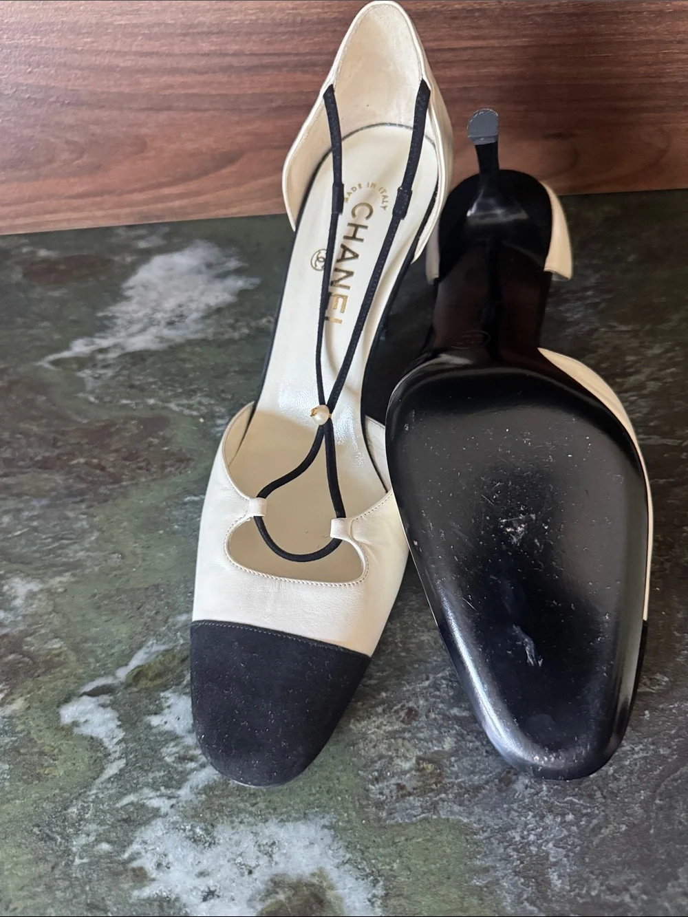 CHANEL Two-Tone Black and Cream D'Orsay Pointed-Toe Pumps